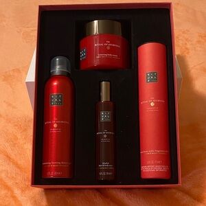 The Ritual of Ayurveda Skincare Set - Red